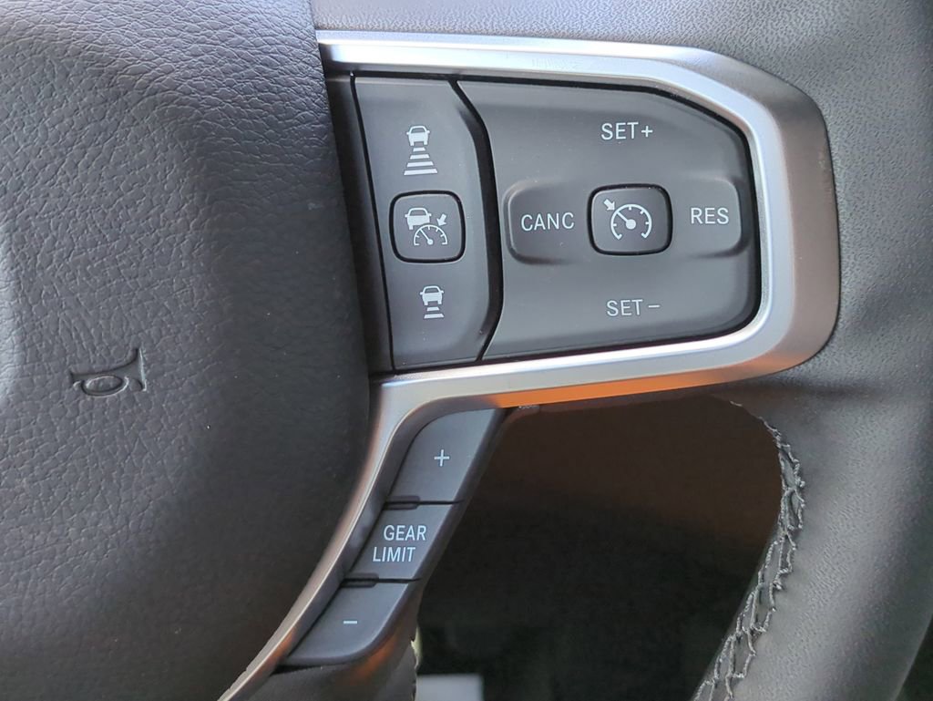 New 2025 RAM 2500 Big Horn image 27