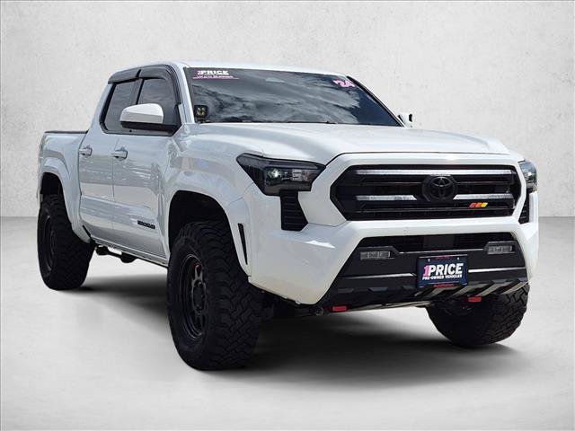 Used 2024 Toyota Tacoma SR5 AWD/4WD image 3