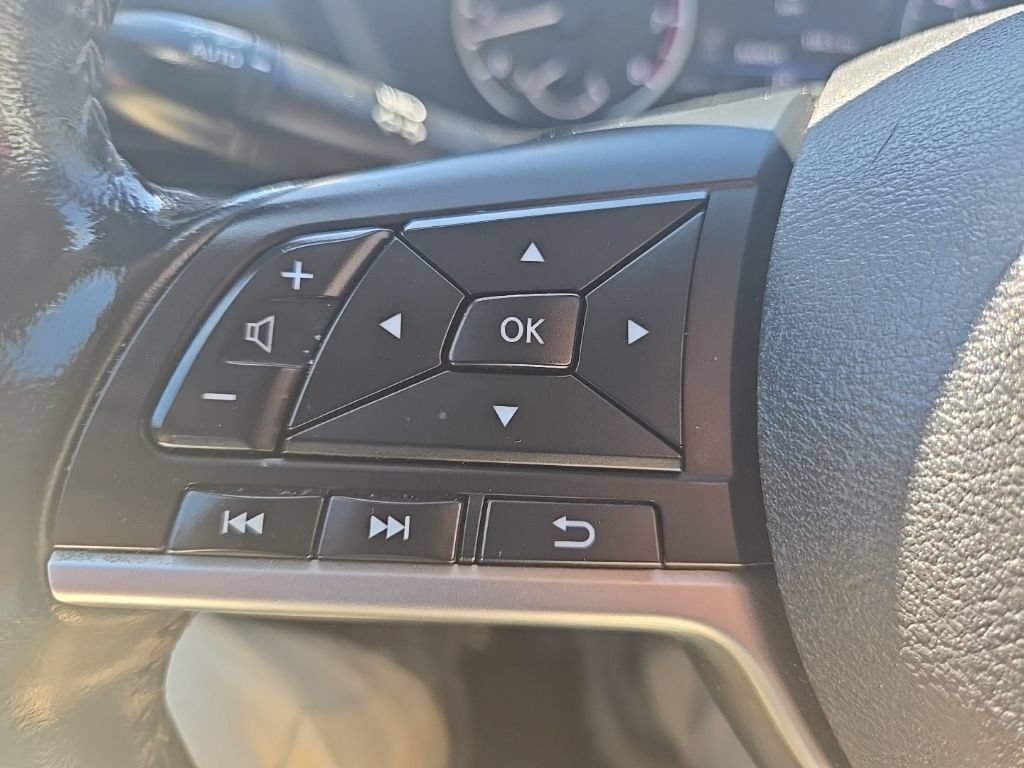 Used 2022 Nissan Sentra SV FWD image 15