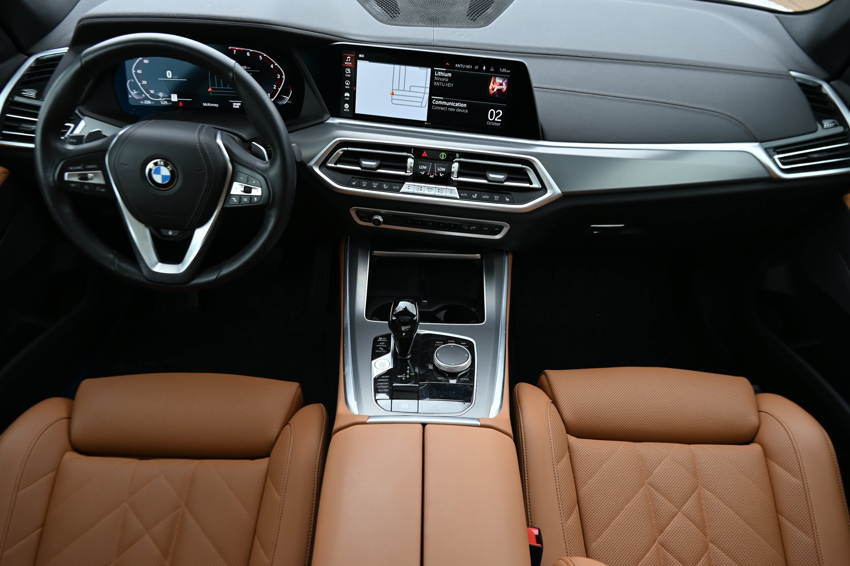 Certified 2023 BMW X5 xDrive40i w/ Parking Assistance Package AWD/4WD image 14
