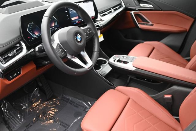 New 2026 BMW X1 xDrive28i w/ Technology Package AWD/4WD image 18