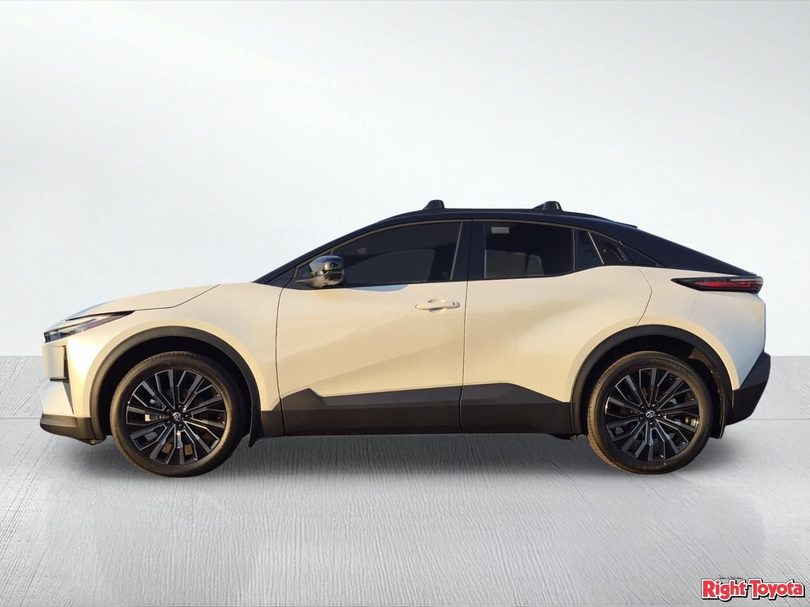 New 2026 Toyota C-HR AWD/4WD image 3