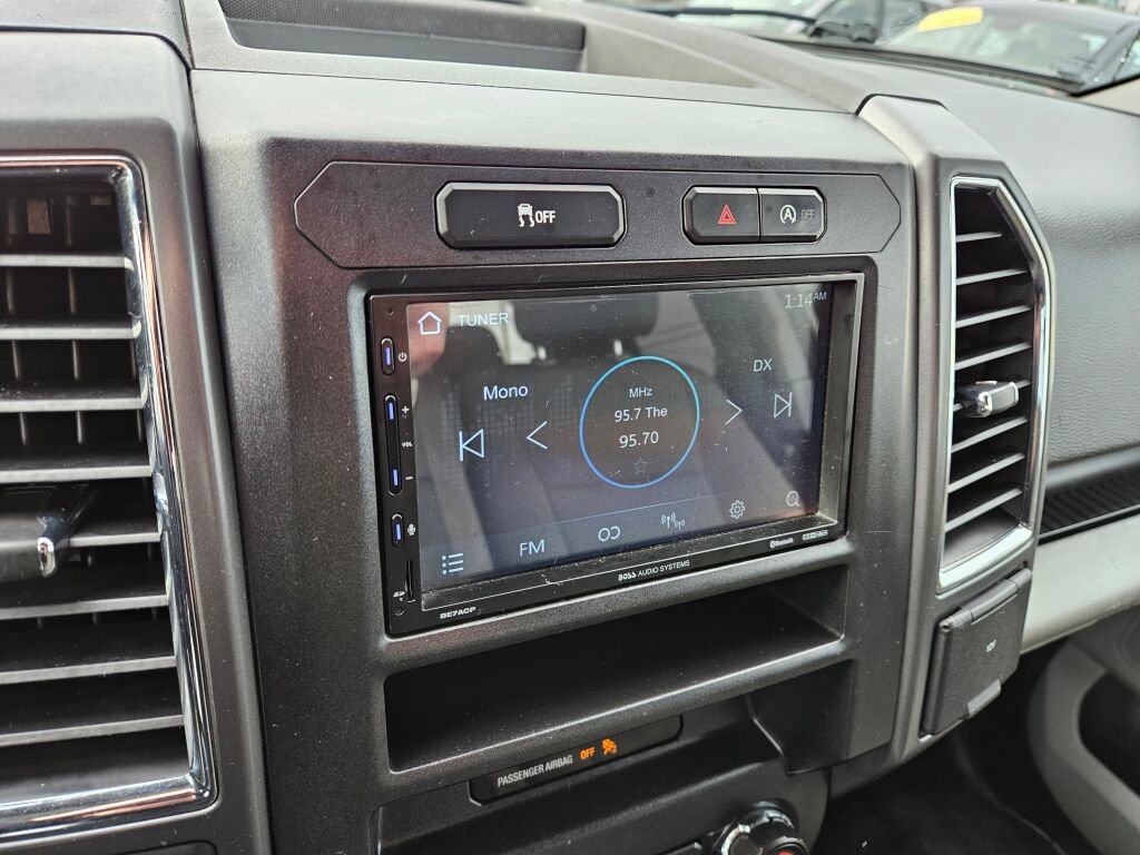 Used 2015 Ford F150 XLT image 18