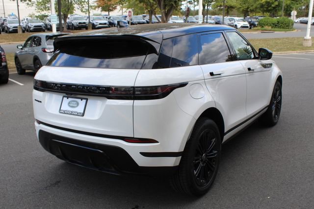 Used 2025 Land Rover Range Rover Evoque S image 2