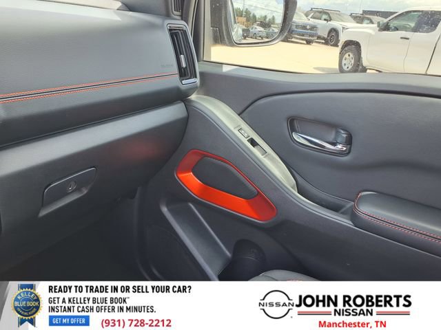 Certified 2025 Nissan Frontier Pro-X image 8