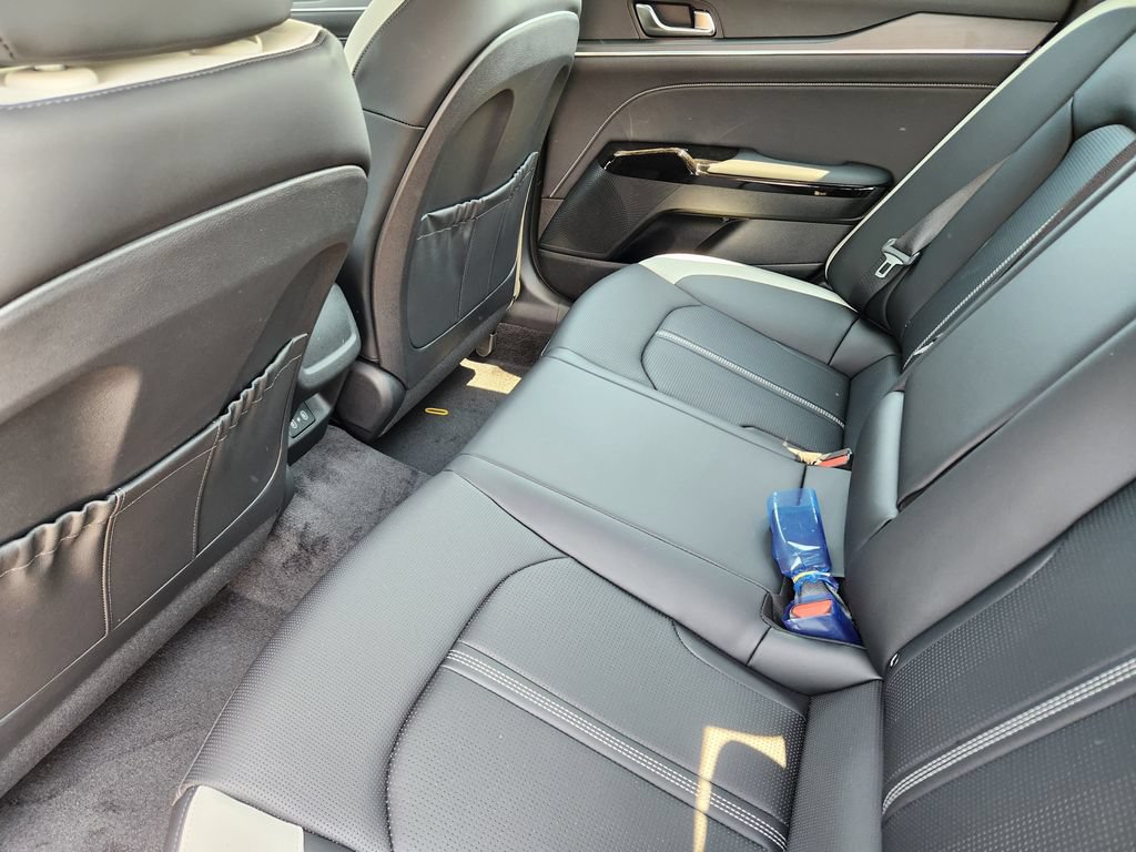 New 2026 Kia K5 GT-Line w/ GT-Line Premium Package FWD image 9