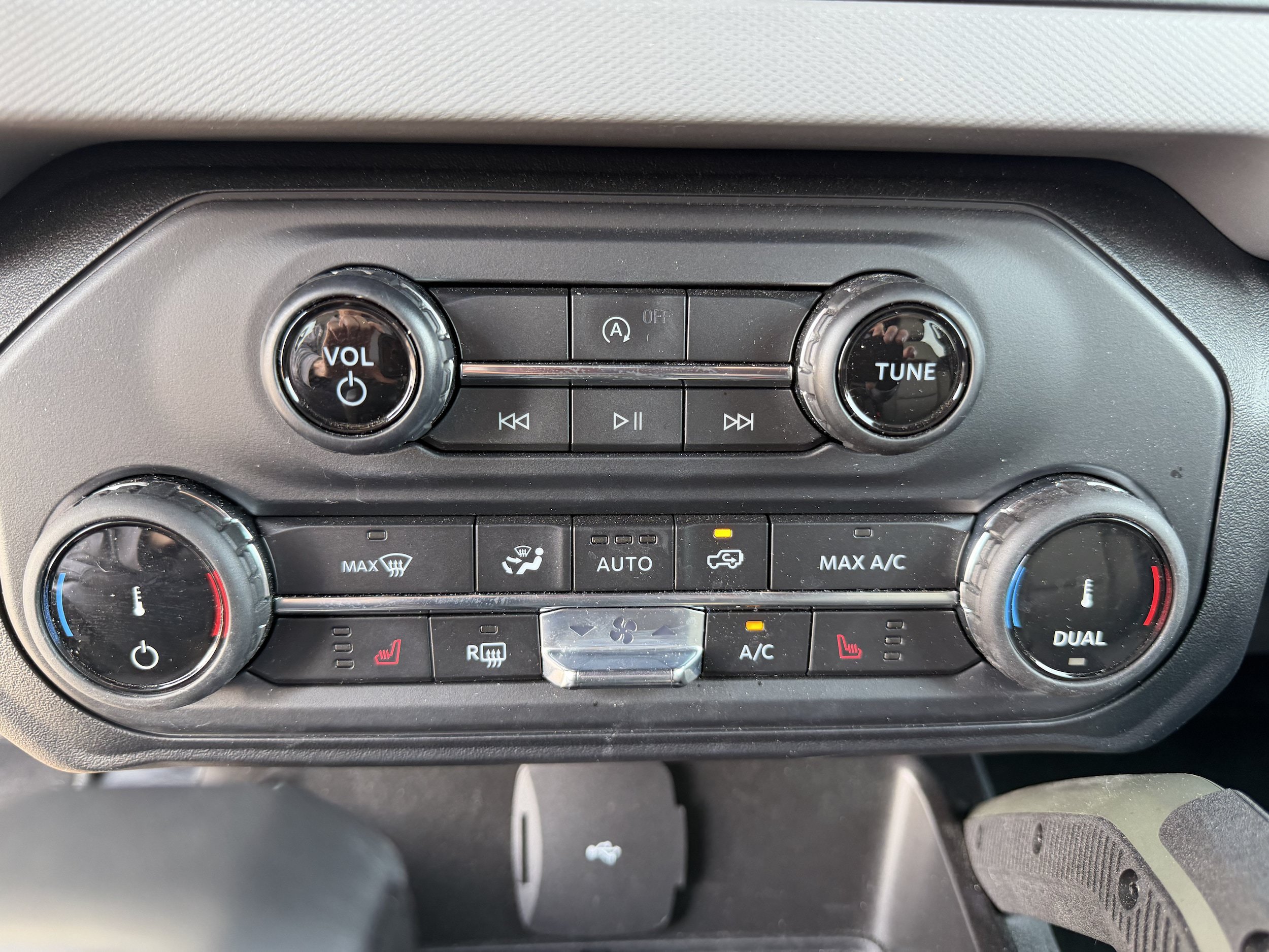 Used 2022 Ford Bronco Everglades AWD/4WD image 21