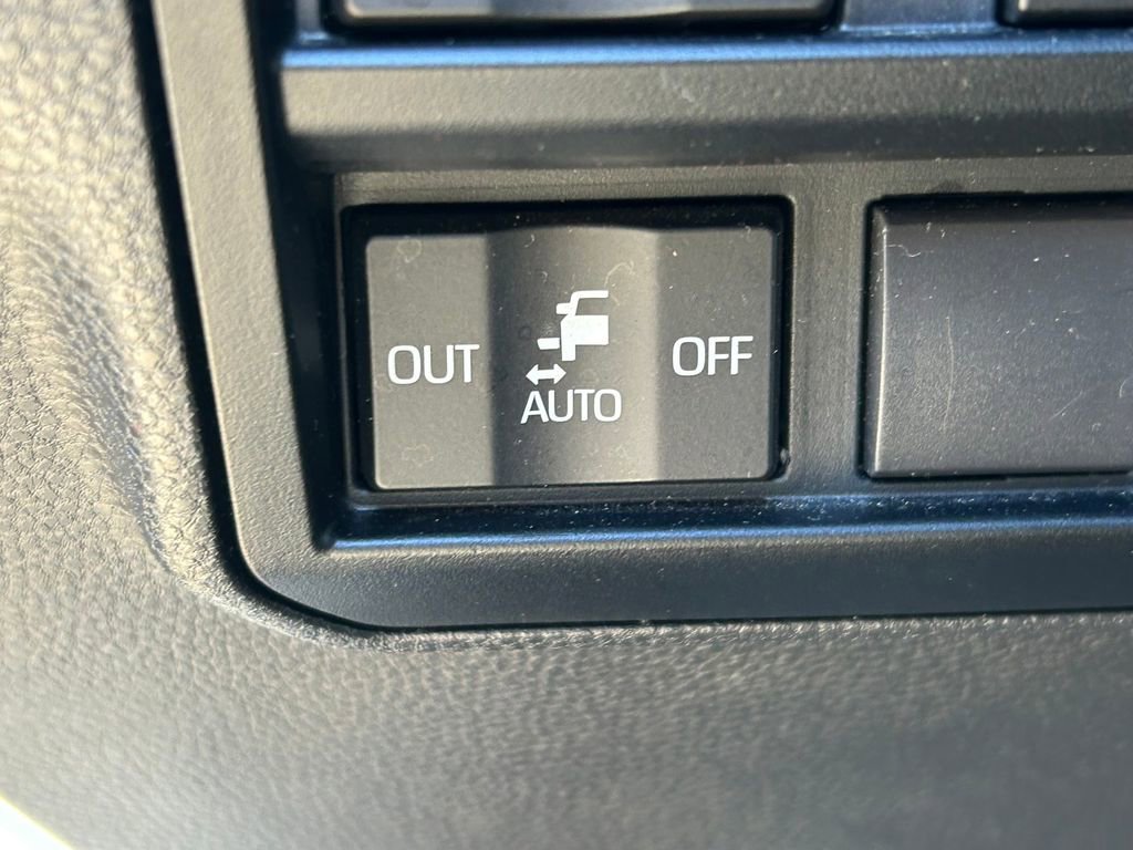 Used 2024 Toyota Tundra Platinum image 29