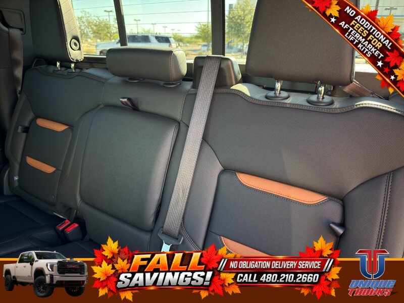 Used 2024 GMC Sierra 1500 AT4 w/ Technology Package AWD/4WD image 24