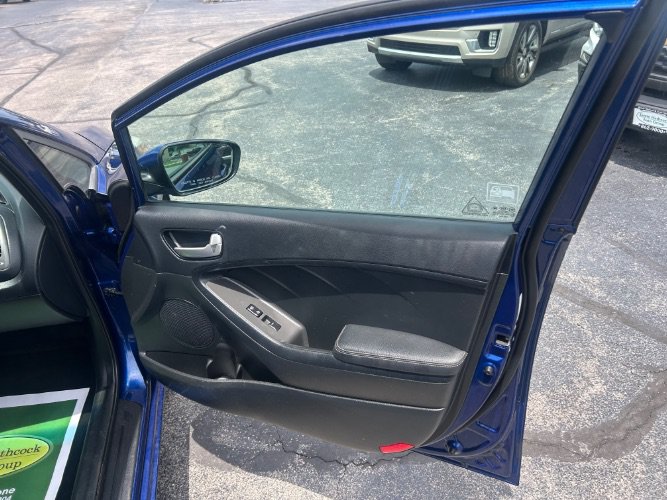 Used 2018 Kia Forte LX FWD image 8