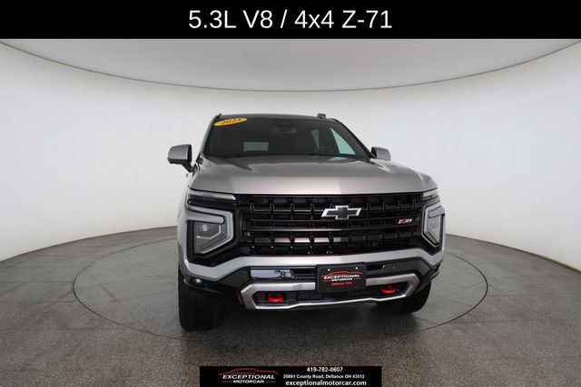 Used 2025 Chevrolet Suburban Z71 image 30