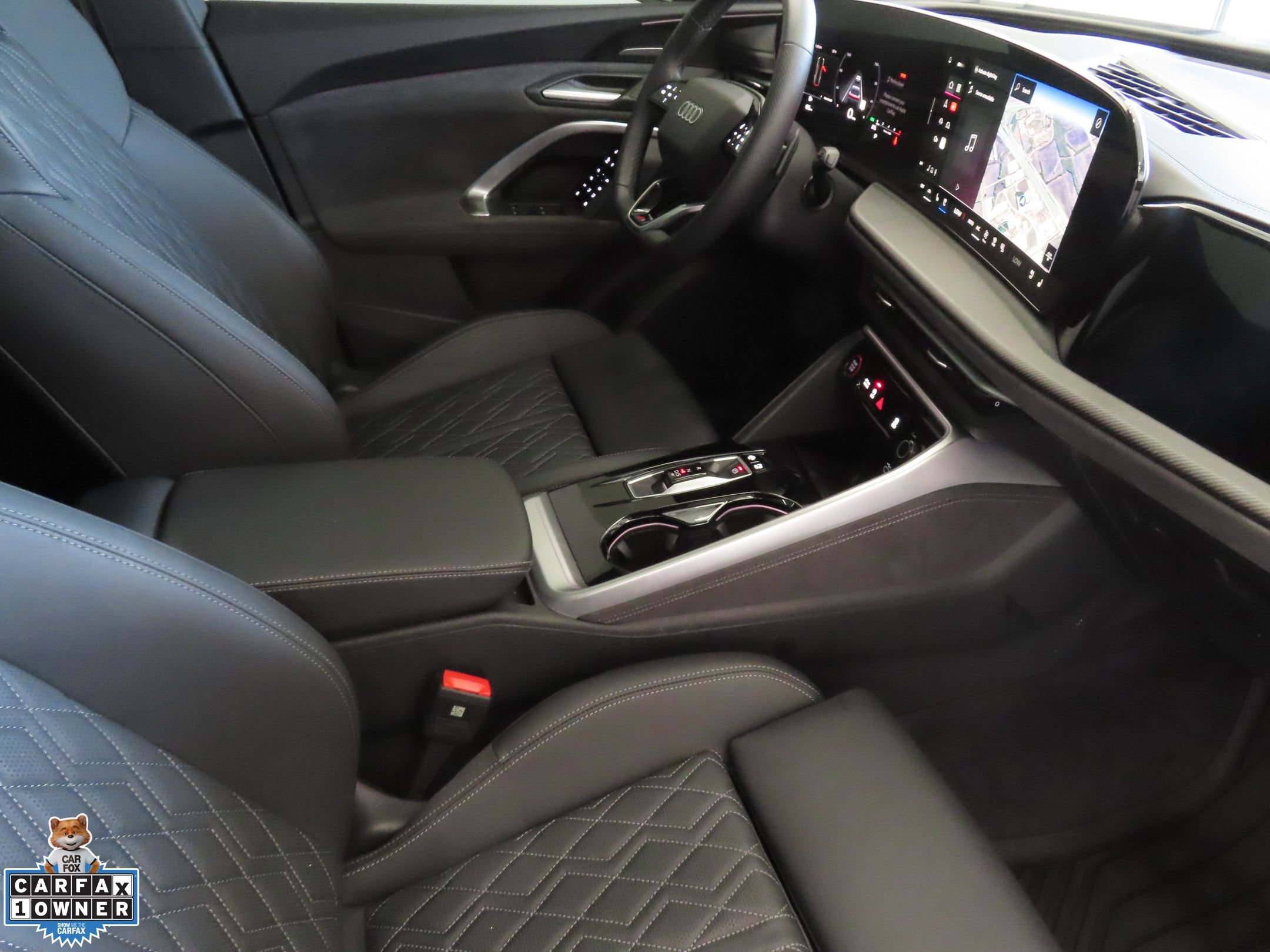 Used 2025 Audi SQ5 Premium Plus AWD/4WD image 28