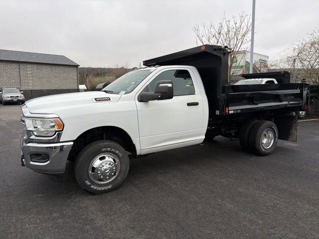 New 2024 RAM 3500 Tradesman image 6