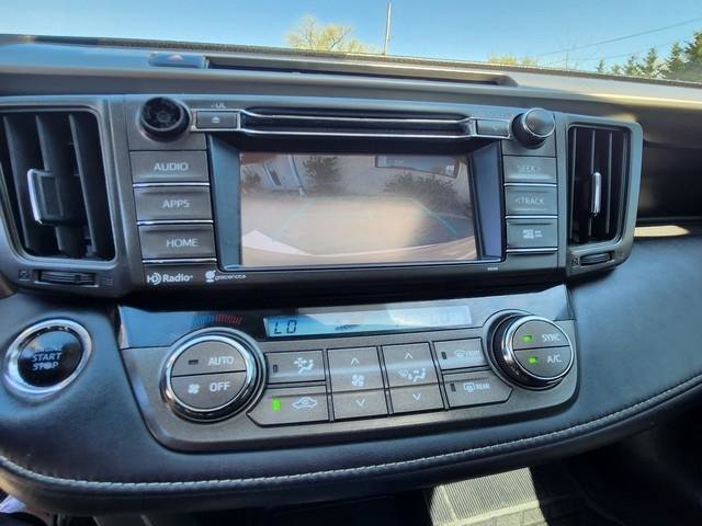 Used 2015 Toyota RAV4 Limited image 12