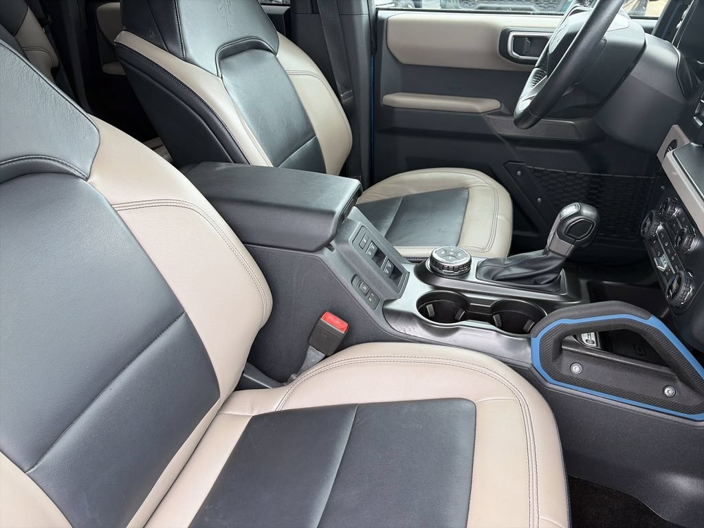 Used 2021 Ford Bronco Wildtrak AWD/4WD image 32