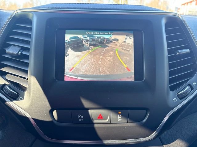 Used 2021 Jeep Cherokee Latitude Lux image 17