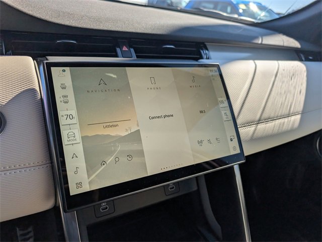 New 2025 Land Rover Discovery Sport Dynamic SE image 10