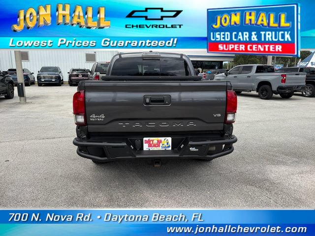 Used 2023 Toyota Tacoma SR5 AWD/4WD image 9