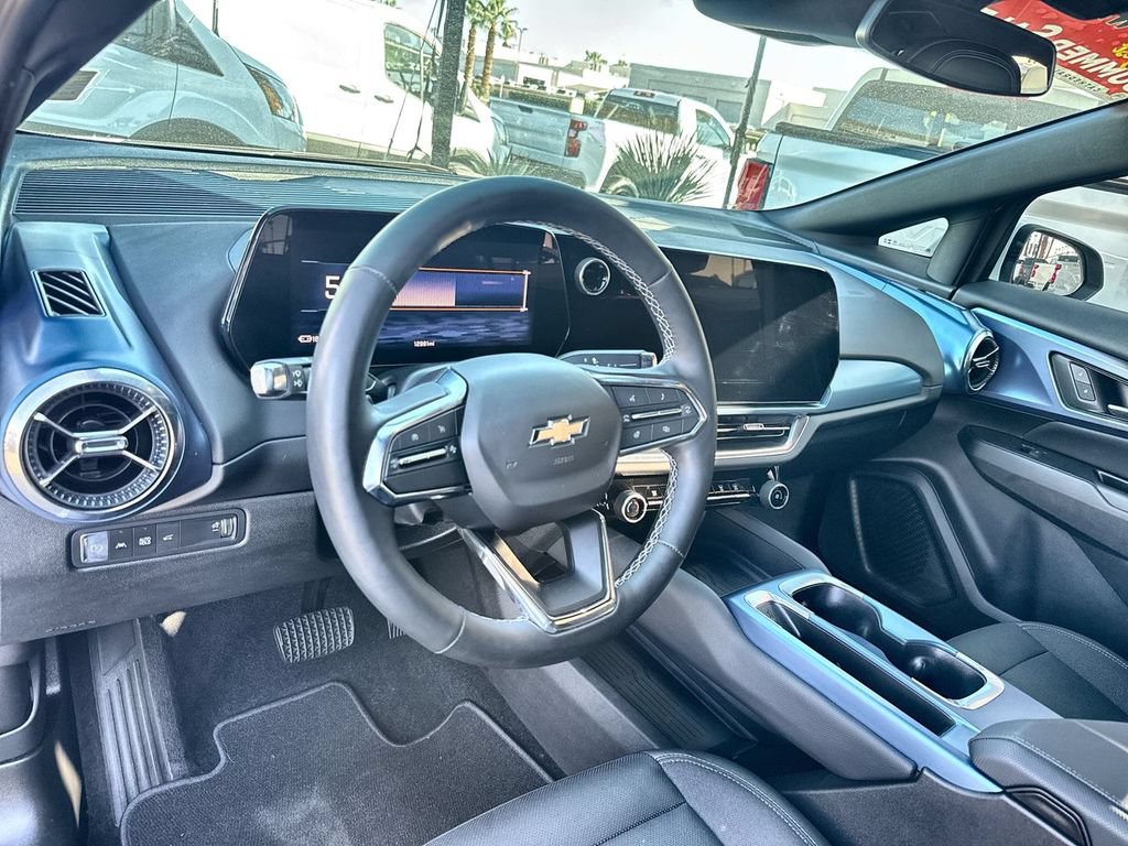 Used 2024 Chevrolet Equinox EV LT FWD image 10