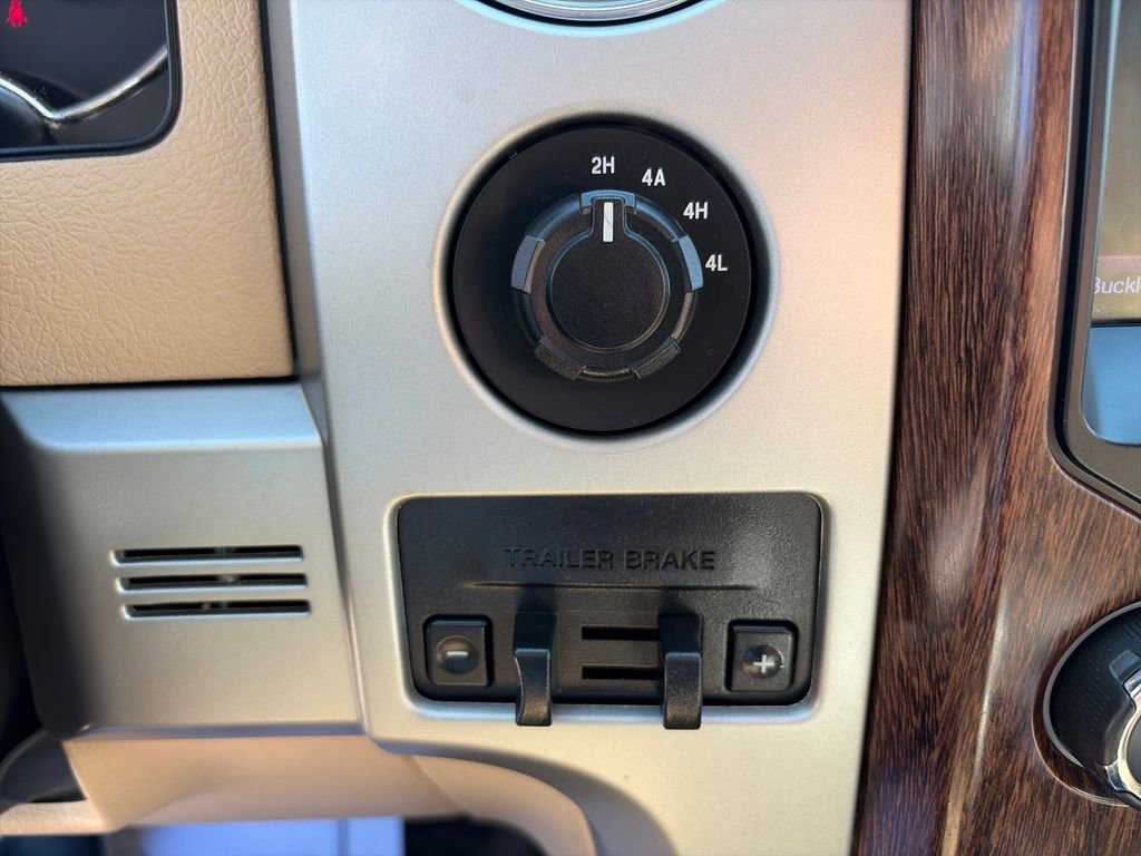 Used 2013 Ford F150 Lariat w/ Lariat Chrome Pkg AWD/4WD image 20
