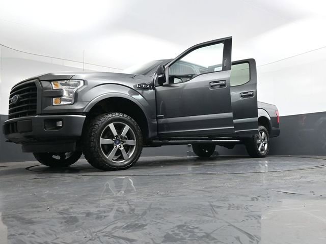 Used 2017 Ford F150 XLT w/ Equipment Group 302A Luxury image 40