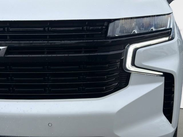 Used 2023 Chevrolet Suburban RST w/ Luxury Package RWD image 9