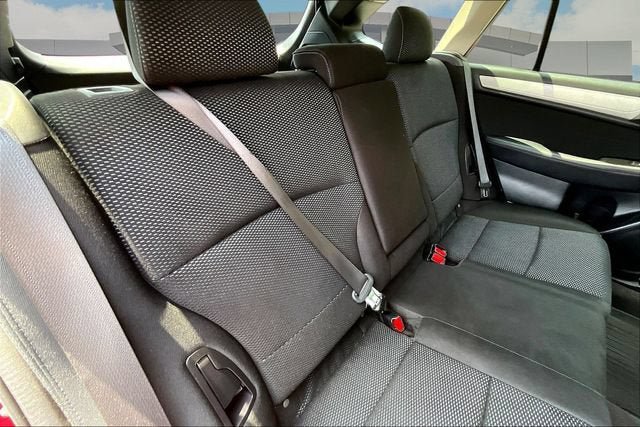 Used 2018 Subaru Outback 2.5i Premium AWD/4WD image 27
