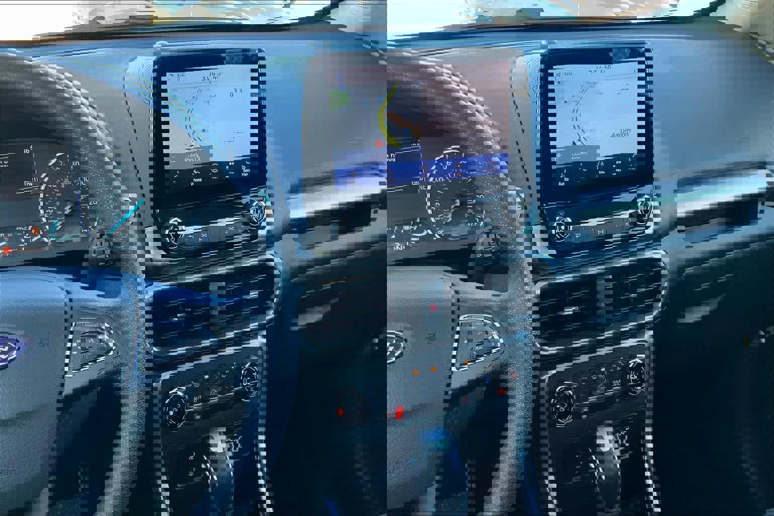 Used 2021 Ford EcoSport SE w/ SE Convenience Package image 7