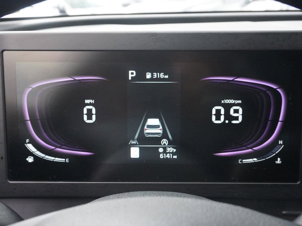 Used 2024 Kia Sportage LX image 30