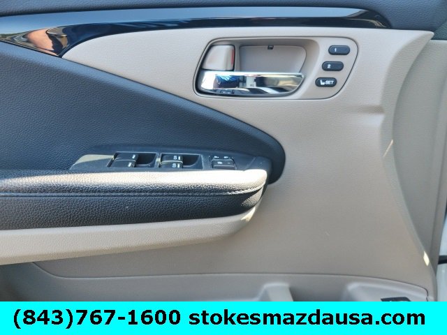 Used 2016 Honda Pilot Touring image 10