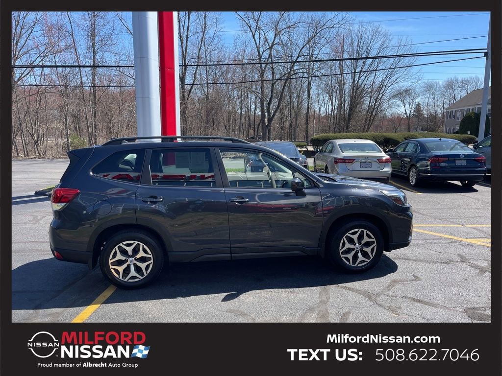 Used 2019 Subaru Forester Premium image 6