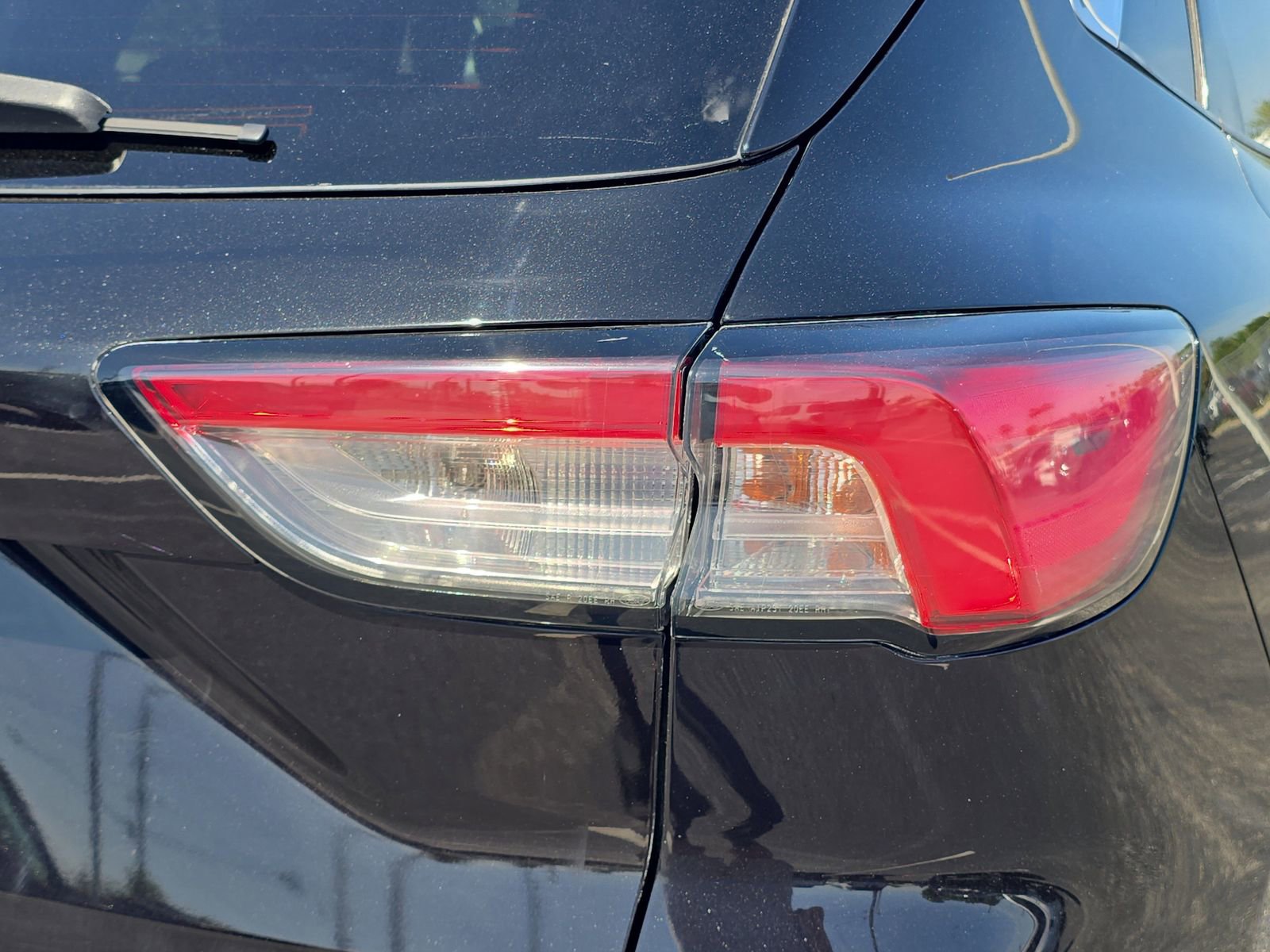 Used 2020 Ford Escape SE FWD image 8