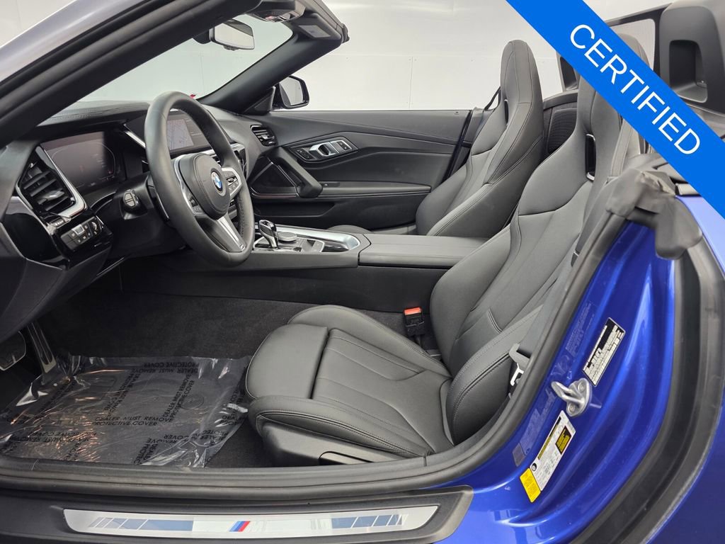 Used 2023 BMW Z4 sDrive30i w/ Driving Assistance Package image 10