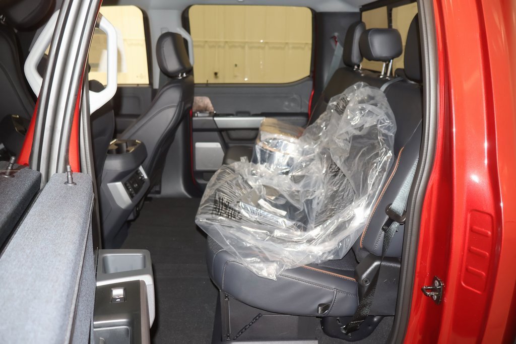 New 2025 Ford F350 Lariat w/ Lariat Ultimate Package image 13