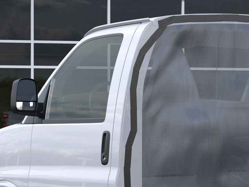 New 2026 Chevrolet Express 4500 w/ Power Convenience Package RWD image 12