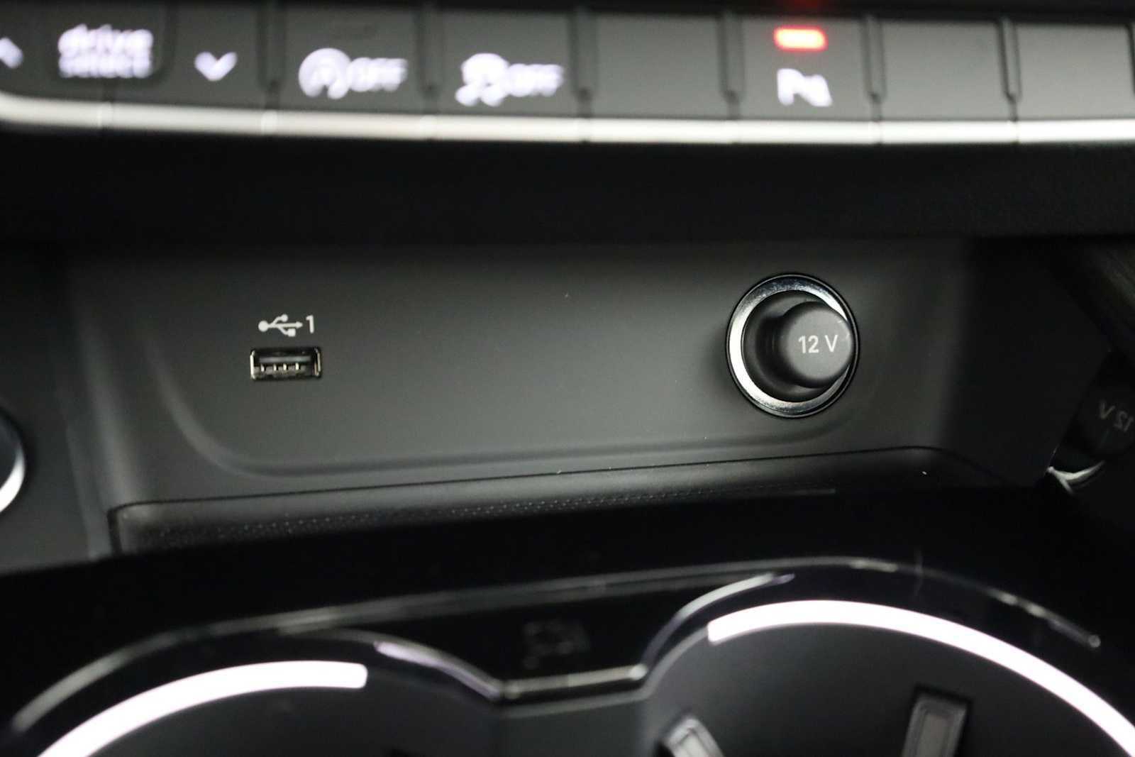 Used 2023 Audi A4 2.0T Premium Plus w/ Premium Plus Package image 33