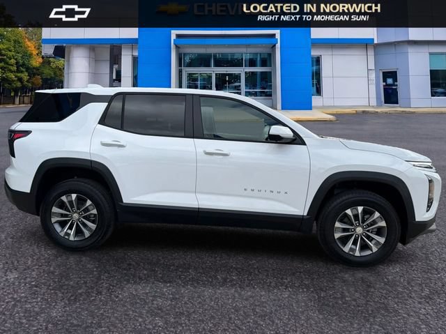 New 2026 Chevrolet Equinox LT w/ Safety and Technology Package FWD image 4