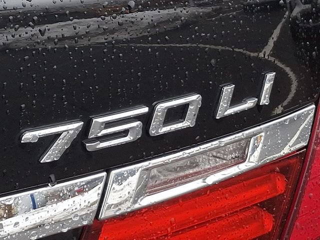 Used 2013 BMW 750Li image 37