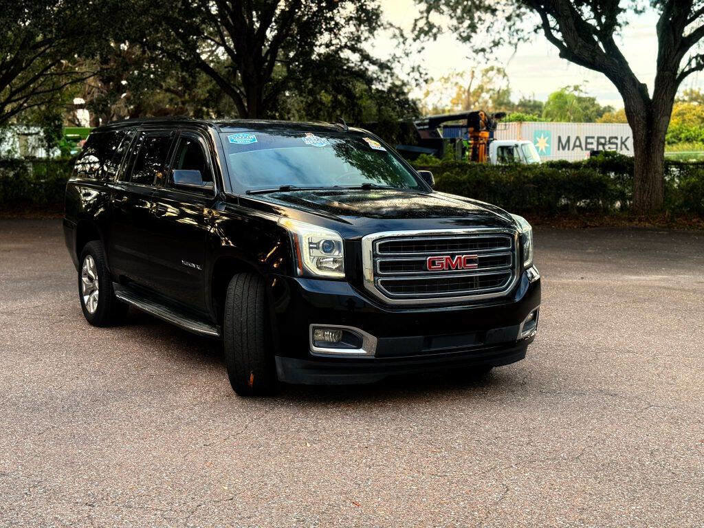 Used 2016 GMC Yukon XL SLE image 3