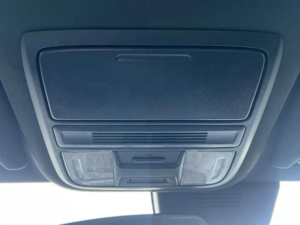 Used 2020 Honda Accord Sport image 39