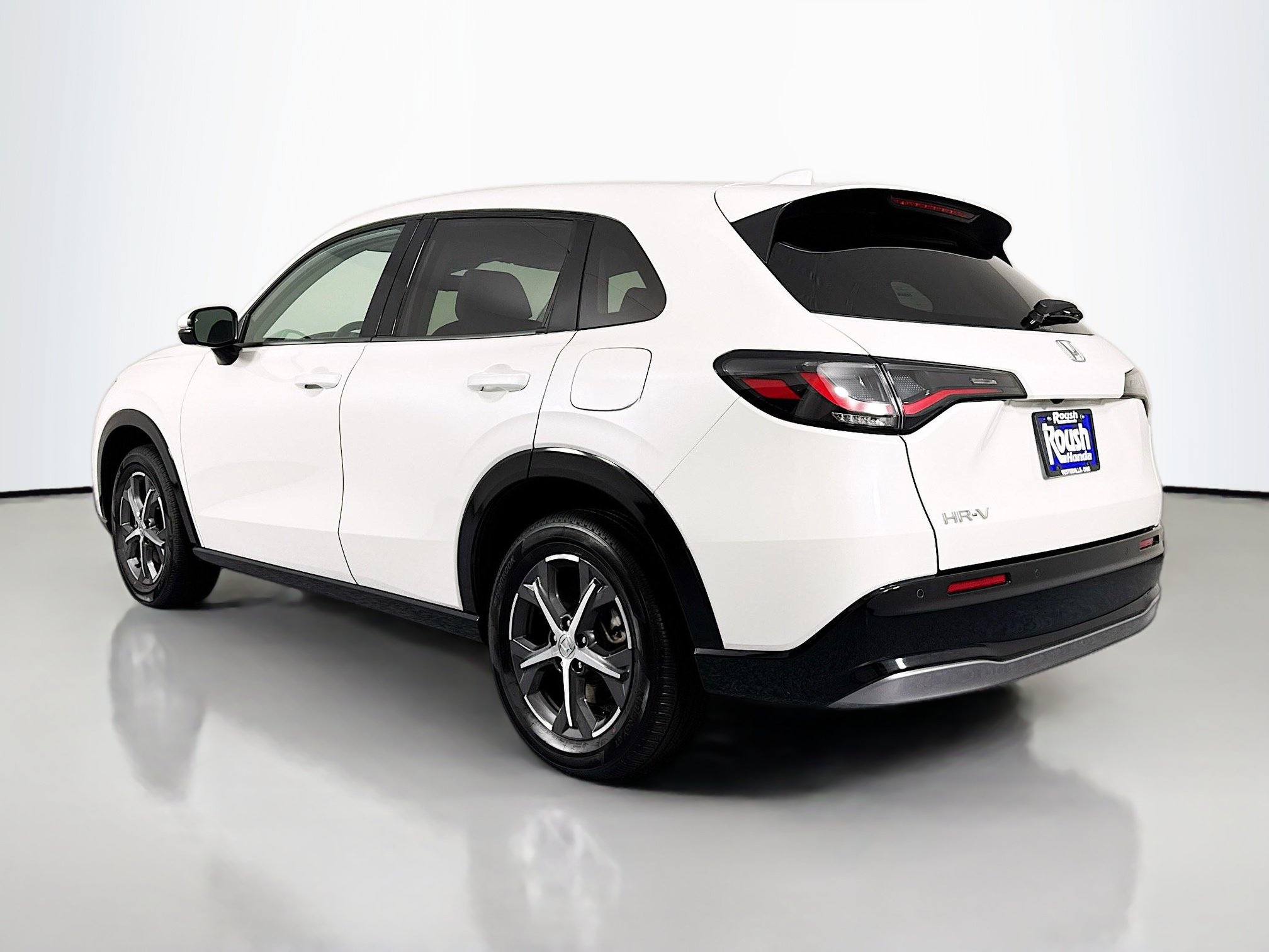 Certified 2024 Honda HR-V EX-L image 7