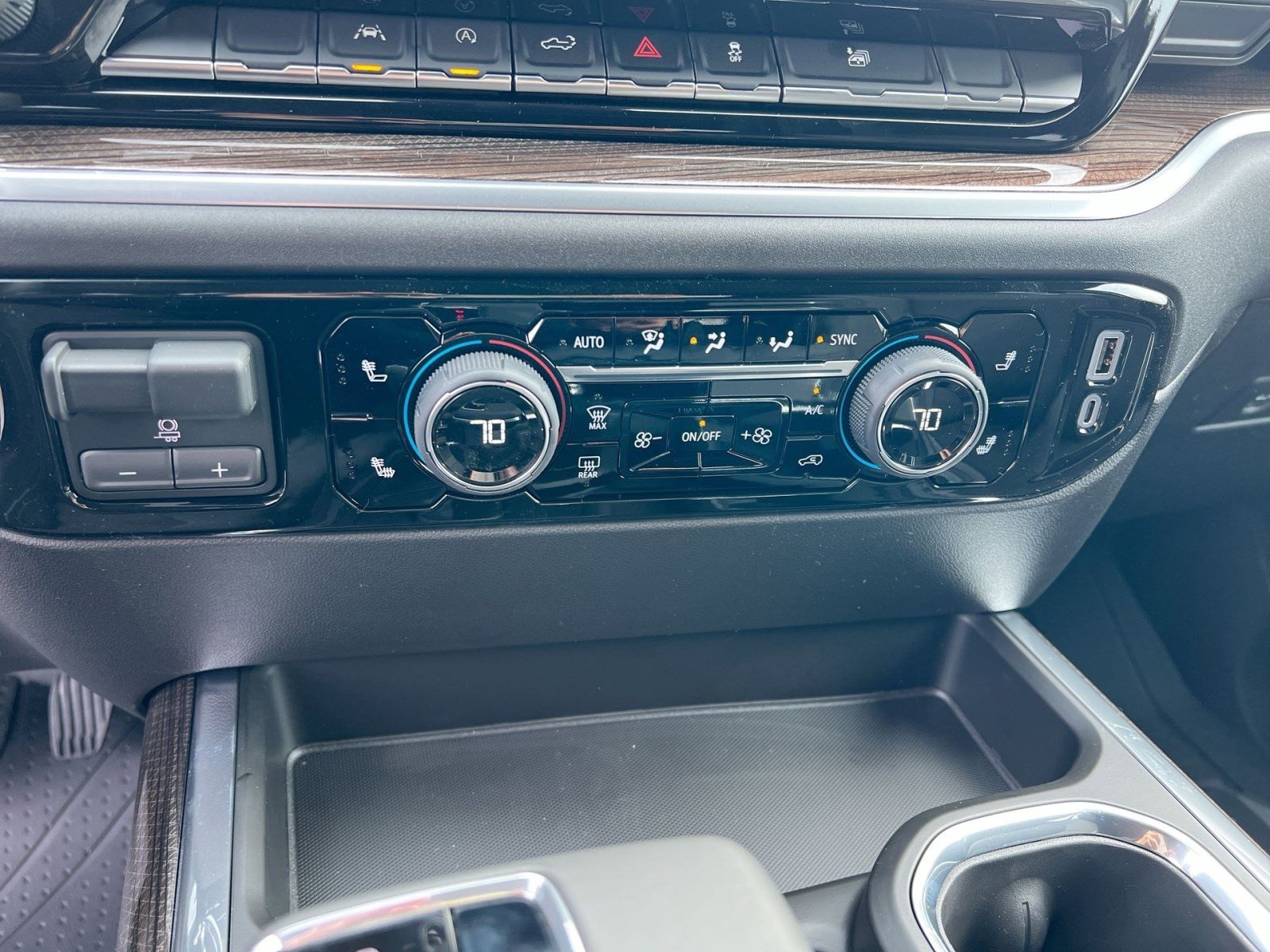 New 2026 Chevrolet Silverado 1500 RST w/ Convenience Package II image 17