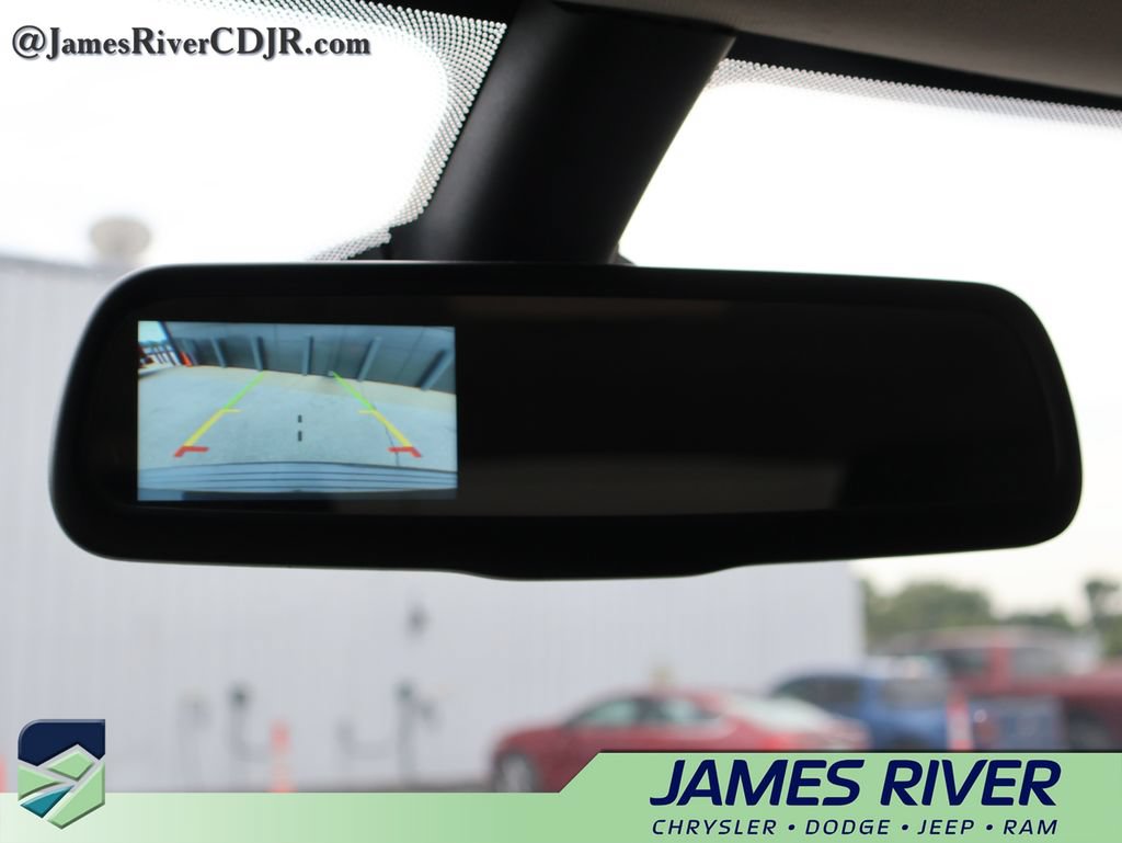 Used 2019 Dodge Journey SE w/ Premium Group FWD image 33