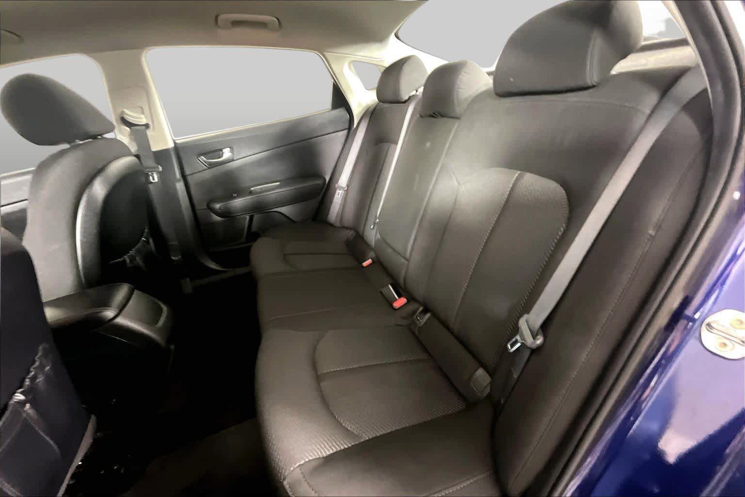 Used 2018 Kia Optima LX FWD image 18