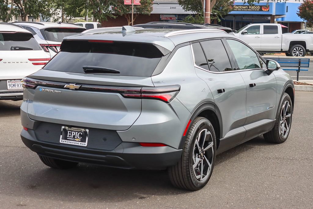 New 2026 Chevrolet Equinox EV LT image 4