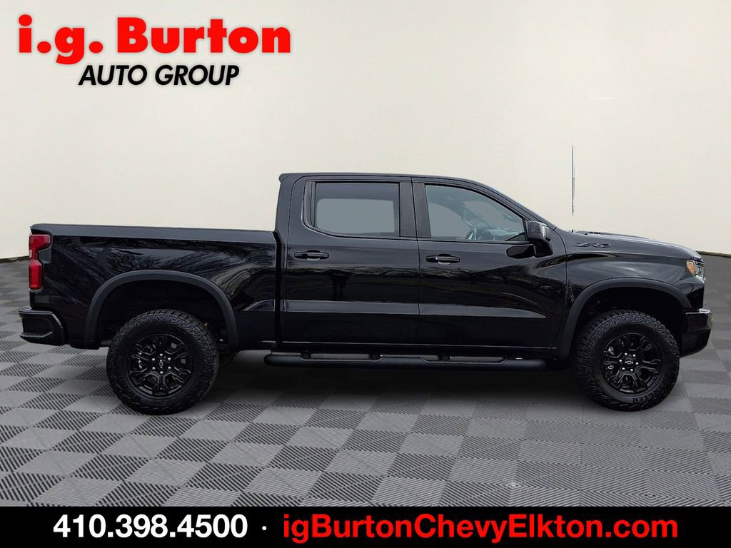 Used 2024 Chevrolet Silverado 1500 ZR2 w/ Technology Package image 7