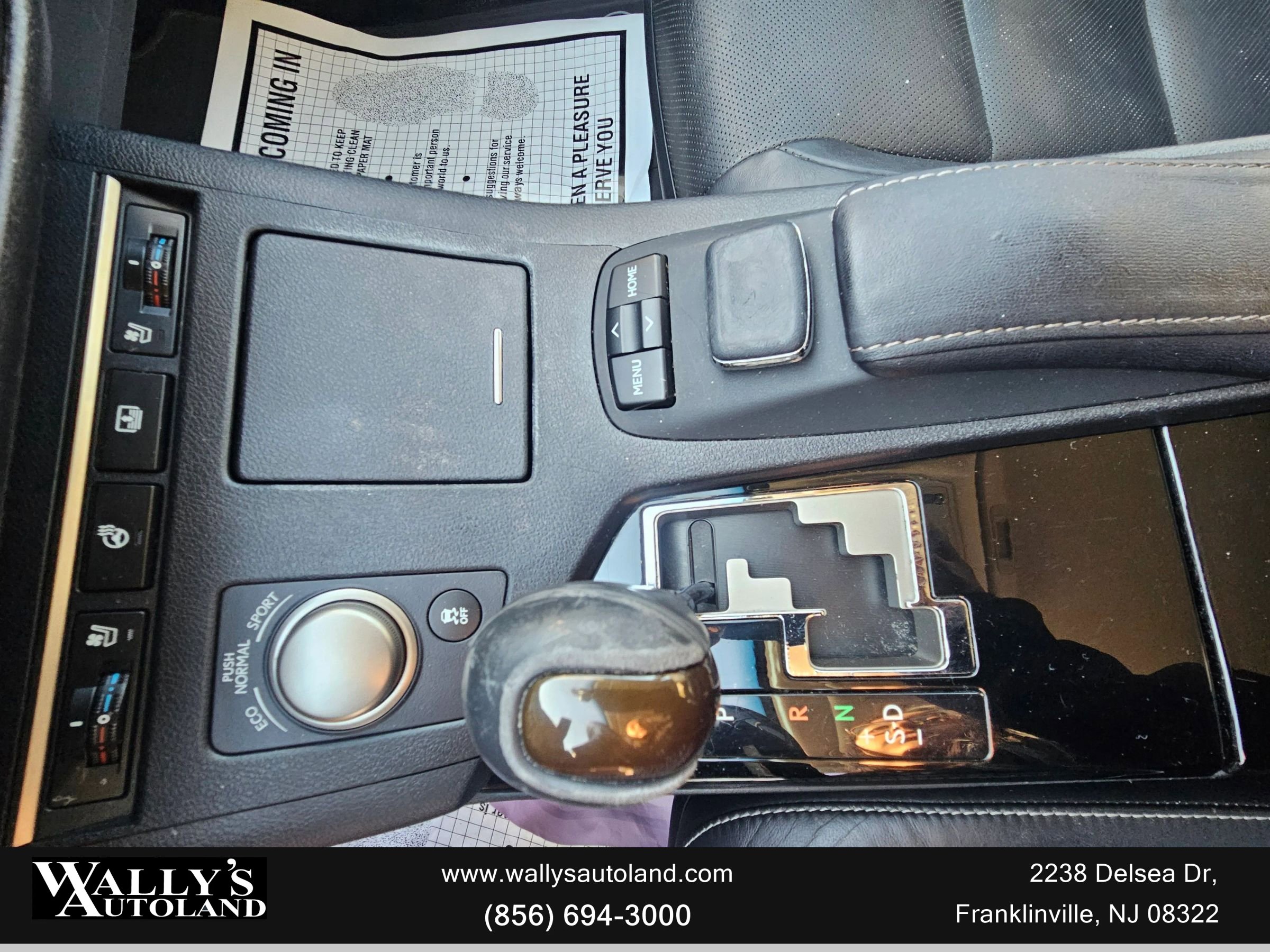 Used 2015 Lexus ES 350 w/ Luxury Package image 23