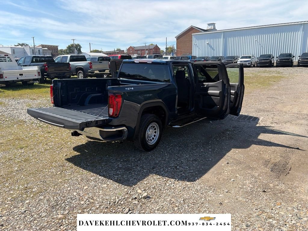 Used 2020 GMC Sierra 1500 4x4 Crew Cab w/ Sierra Value Package image 28