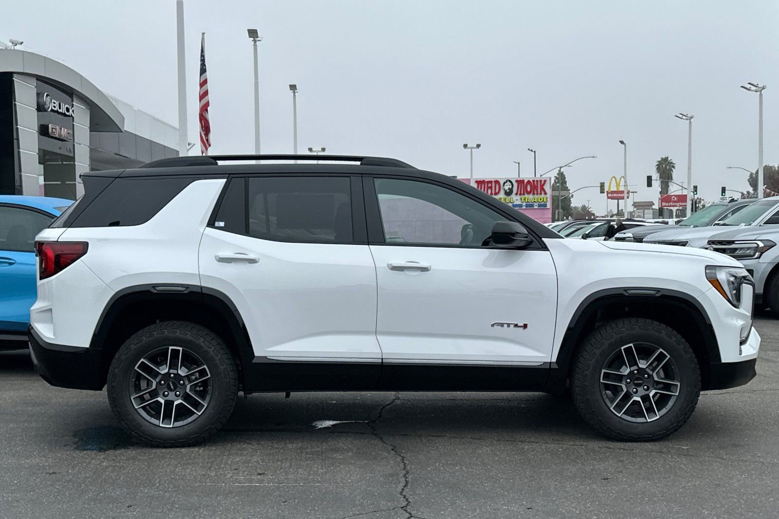 New 2026 GMC Terrain AT4 image 4