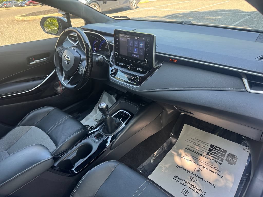 Used 2019 Toyota Corolla XSE FWD image 16